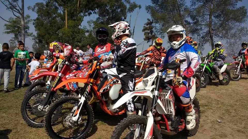 EN CARRERA. En Las Lomadas, fue intensa la jornada de competencias. MOTOTIME CÓRDOBA