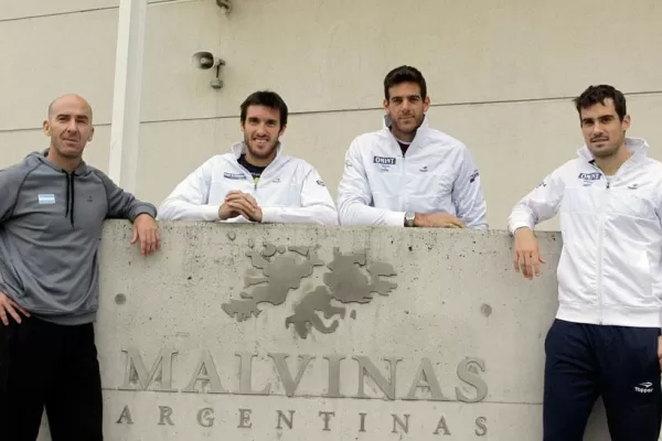 Video: así recibieron en Ezeiza a la delegación argentina de la Copa Davis