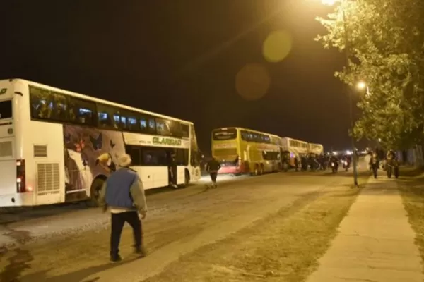 Detienen a siete hinchas de Rosario Central en Tucumán