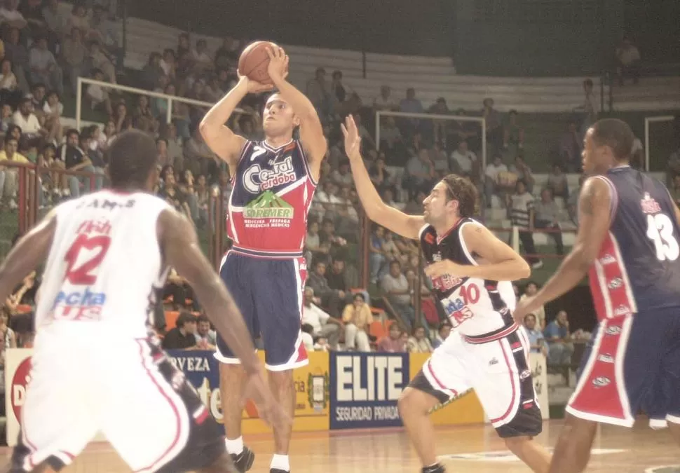 EL GRAN REPRESENTANTE. Raúl Rodríguez fue un estandarte de Central Córdoba y un ejemplo para muchos jugadores. la gaceta / foto de héctor peralta (archivo)