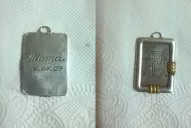 Un policía busca a la dueña de una medalla que encontró