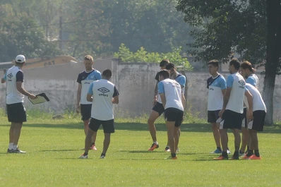 Azconzábal eligió a los viajeros que el sábado visitarán a Newell's