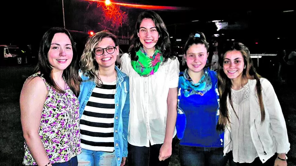  -UNA CITA PARA RECREAR PARTE DE LA NIÑEZ.-