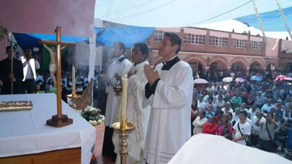 DRAMA. Sacerdote asesinado en México. FOTO TOMADA DE INFOABE.