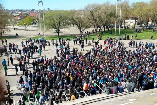 Hinchas de Boca agotaron las populares para el partido con Lanús