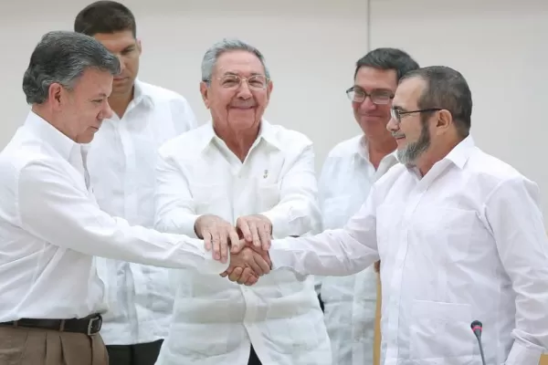 Santos: hay una guerra menos en el mundo y es la de Colombia