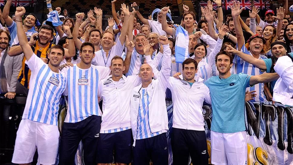 El festejo argentino en Grlasgow después de derrotar a Gran Bretaña.
FOTO DE ARCHIVO