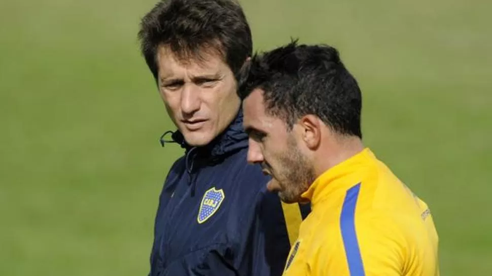 IDOLOS. Guillermo y Tevez son los más reconocidos hoy en Boca. (ARCHIVO)