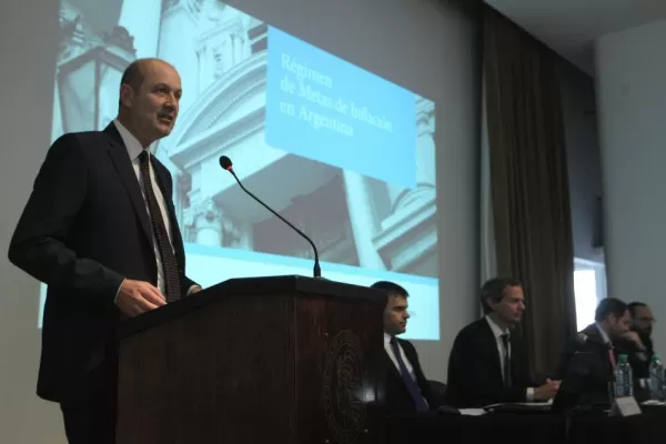 La inflación 2017 fluctuaría entre 12 y 17%