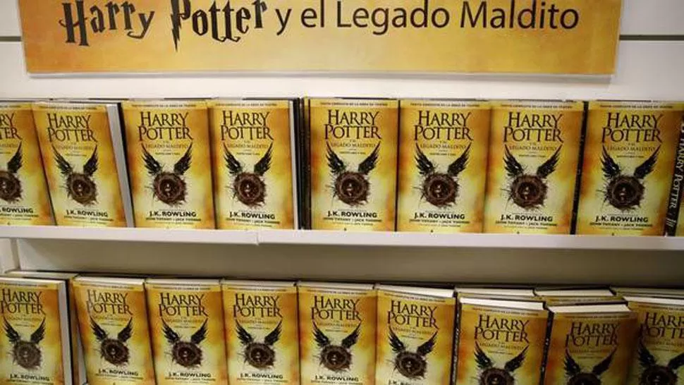 La espera ha terminado: esta noche sale a la venta Harry Potter y el Legado Maldito