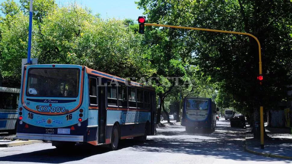 Así son los desvíos de los ómnibus por la repavimentación de la avenida Juan B. Justo