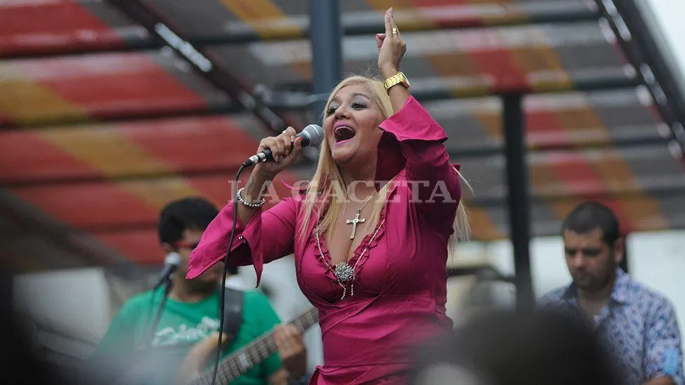 UN FINAL QUE EXPLOTA. El cierre de los festejos estará a cargo de Gladys La Bomba Tucumana. ARCHIVO LA GACETA / FOTO DE ANALÍA JARAMILLO