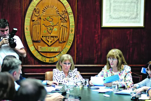 Advierten sobre la falta de normas internas en Canal 10