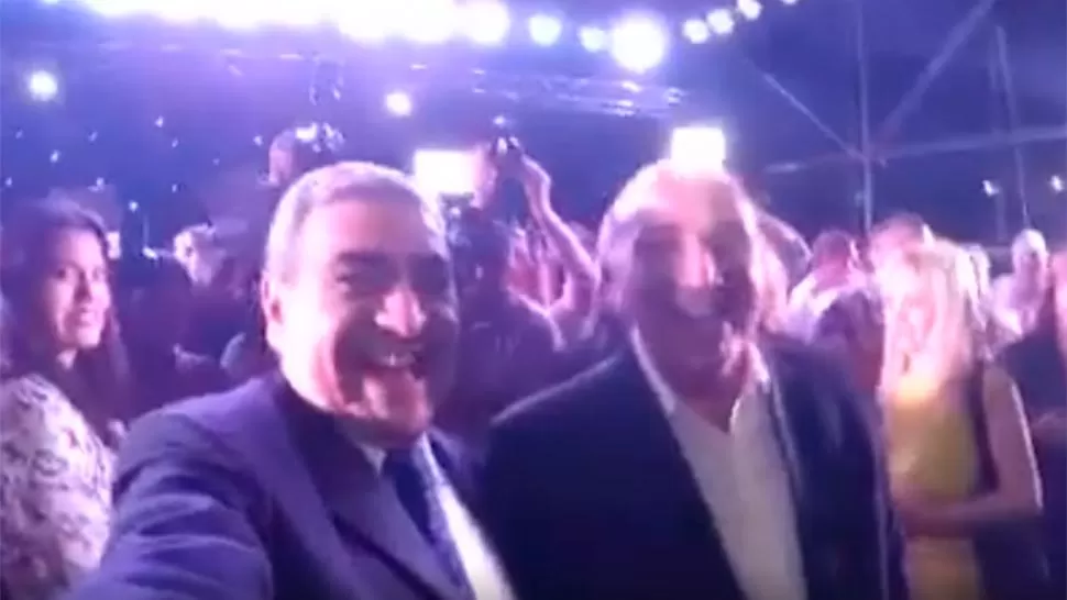 La selfie de Alfaro y Manzur en los festejos