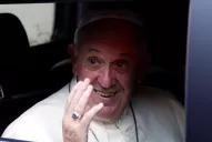 En un mensaje grabado, el Papa anunció que no vendrá a la Argentina