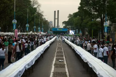 Explicaron por qué la torta gigante no alcanzó los 750 metros