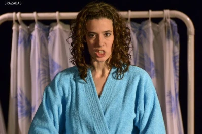 Una historia de amor se  cuela entre las “Brazadas”