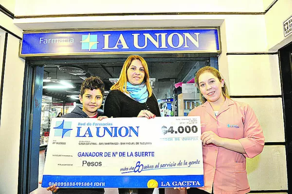 Premió a todos en Farmacia La Unión