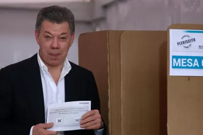 Santos: el cese al fuego con las FARC seguirá vigente, pese al rechazo al acuerdo de paz