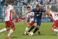 Atlético no pudo con Huracán y sumó su tercera derrota consecutiva