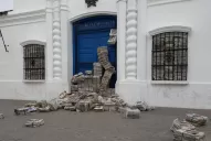 Destruyeron una instalación artística en la puerta de la Casa Histórica