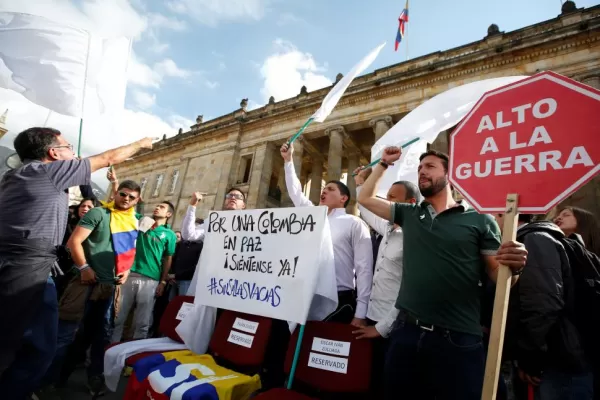 Dialogan las FARC y el gobierno de Santos