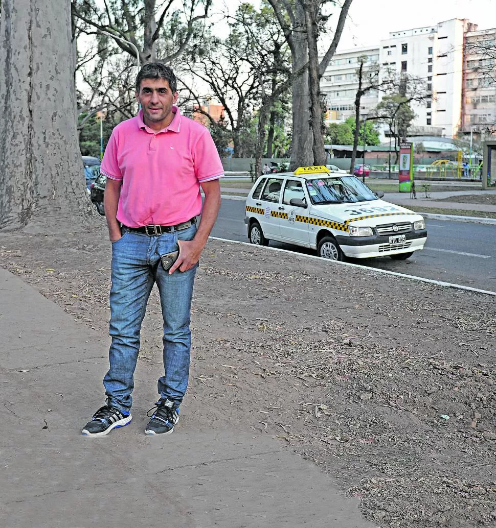 PREPARADO. Anastacio, un DT exitoso en la Liga, espera consagrarse también con el “Decano”. la gaceta / foto de hector peralta