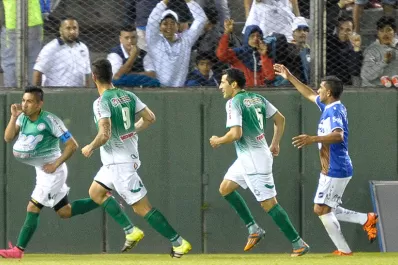 San Jorge humilló a Juventud Antoniana en el Matearena