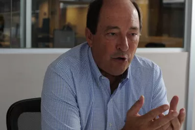 Seis delincuentes entraron y robaron en la casa de uno de los hijos de Ernesto Sanz