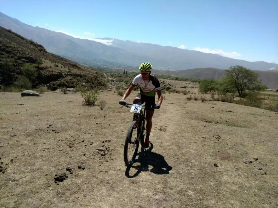 SÓLIDO. Gasco no escatimó esfuerzos y su pedaleo fue constante.  