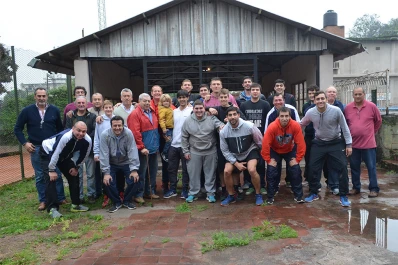 Talleres presenta a sus jugadores y la nueva vestimenta para el Federal