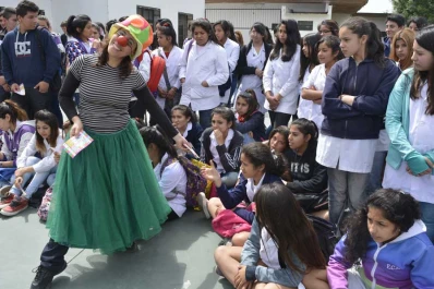 Dictarán talleres de oficios y recreativos en Yerba Buena