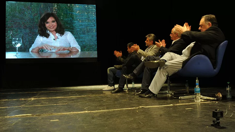 La ex presidenta habló por teleconferencia en el acto del PJ porteño.