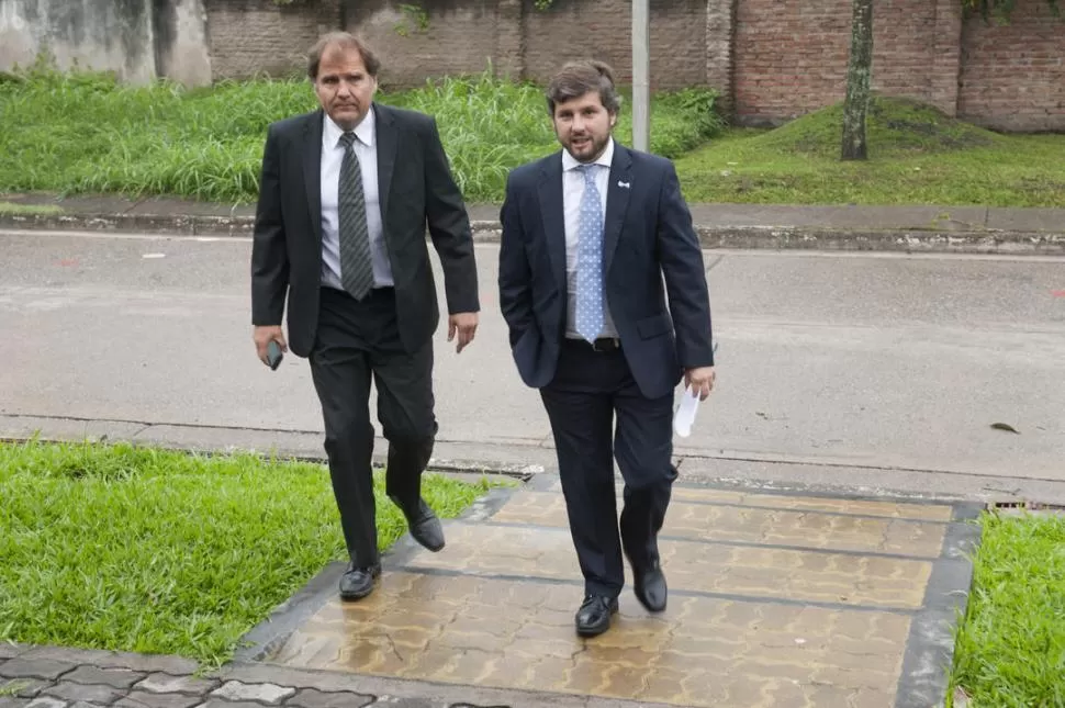 “HE ACTUADO DE BUENA FE”. Campero, en foto de archivo junto al edil Marcelo Rojas. la gaceta / foto de hector peralta (archivo)