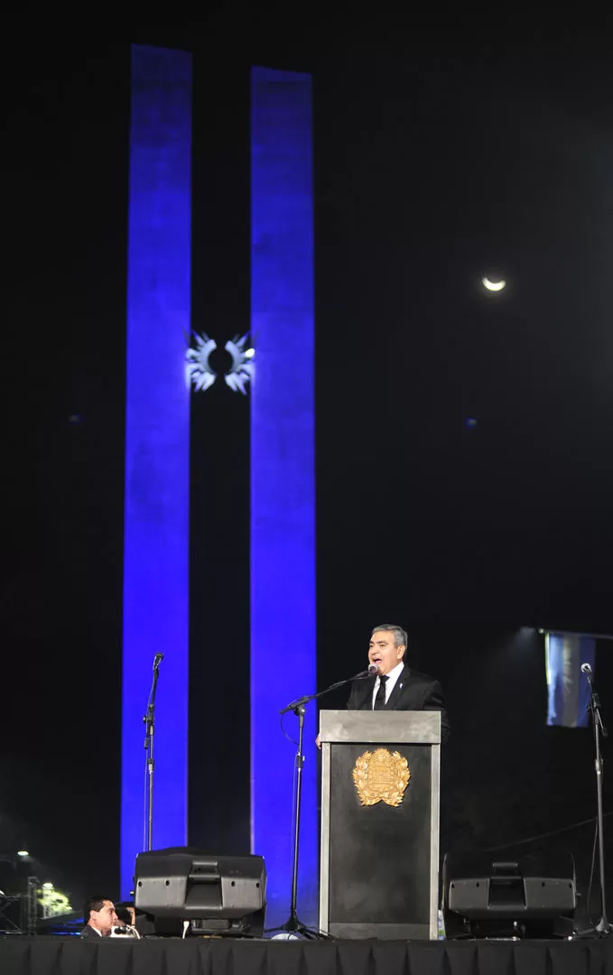 ORGULLO. Alfaro destacó entre los logros el Monumento del Bicentenario.  la gaceta / foto de juan pablo sánche noli (archivo)