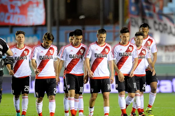 Siguen las malas en River: Casco estará tres meses sin jugar