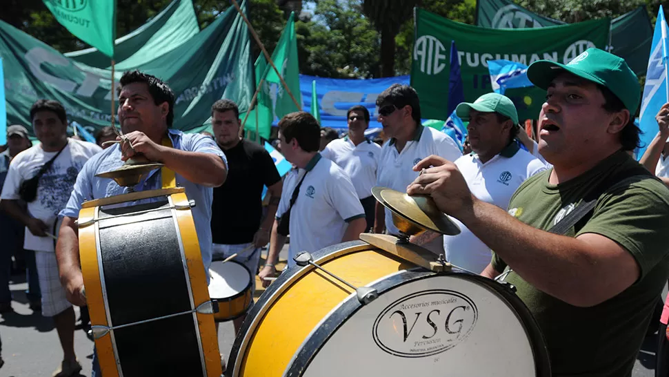 REFERENCIA. El Gobierno nacional dialoga con los gremios de estatales nacionales. ARCHIVO.