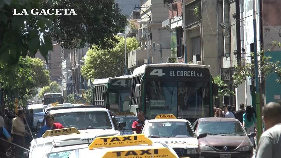 Video: los pasajeros consideran excesivo el pedido de aumento del boleto