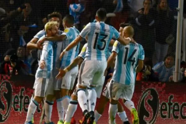 Con la fantasía de Messi, Argentina goleó a Colombia y quedó quinta en la tabla