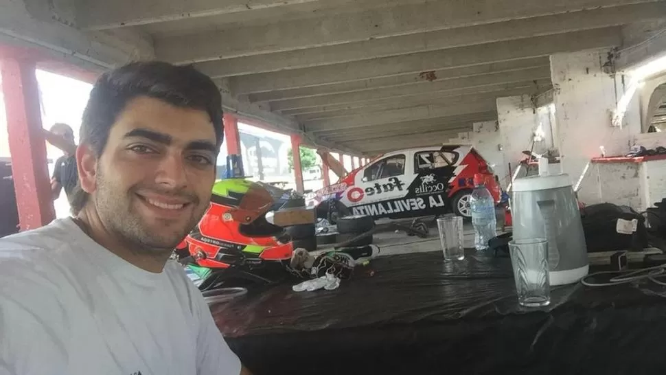 DE PRUEBAS. Pablo Ortega hizo diversos trabajos ayer con el Fiat Palio en el autódromo entrerriano de Paraná. GENTILEZA PABLO ORTEGA