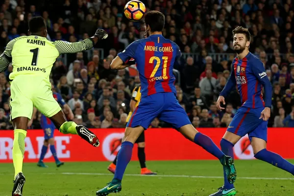 Barcelona, sin Messi, sin goles y sin punta