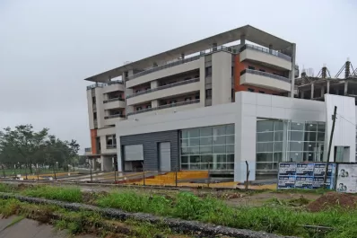 Condenan a Alperovich Group a pagar $ 4,6 millones por la obra en la avenida Perón