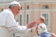 Cinco claves para entender el cambio del papa Francisco con respecto al aborto