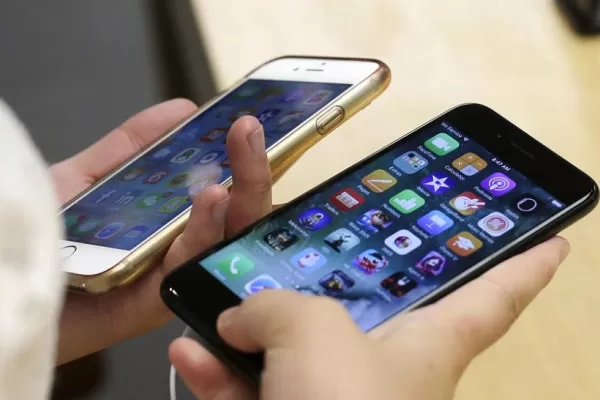 Apple cambiará las baterías de los iPhone 6 que se apagan de manera inesperada