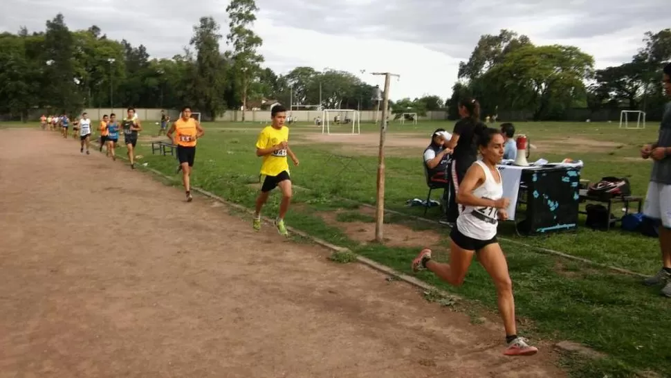 CADA DÍA MEJOR. María Ovejero marcó un tiempo de 9’52”.  