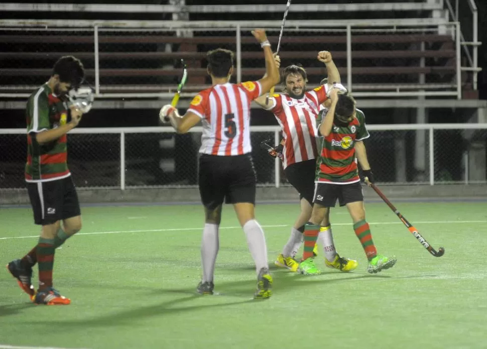 ROMPEREDES. Hernán Palacios (de frente), autor de tres goles, fue una de las figuras San Martín ante el conjunto del sur. la gaceta / foto de franco vera