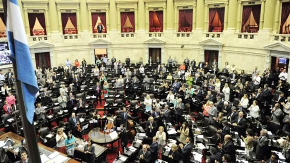 CÁMARA DE DIPUTADOS. FOTO TOMADA DE ELINTRANSIGENTE.COM