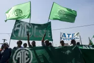 El Gobierno pagaría un bono salarial entre enero y febrero, pero aún no definió el monto