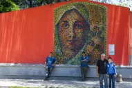 La Virgen fue recreada con miles de tapitas en Tafí Viejo