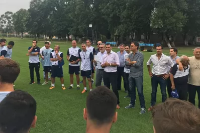 Lavallén dirigió su primera práctica como DT de Atlético